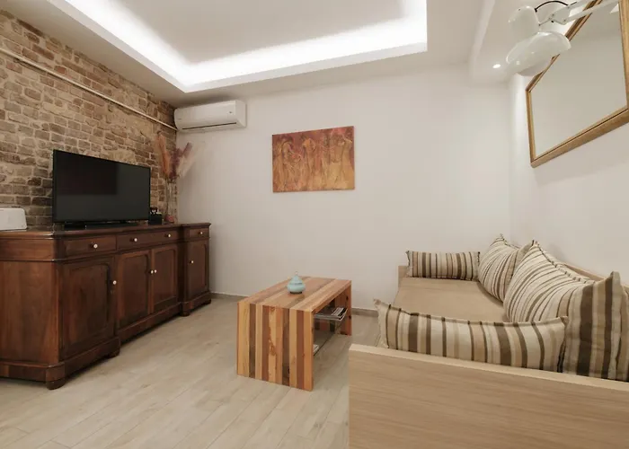 Дом отдыха Elieta Corfu Town Family House 1 *
