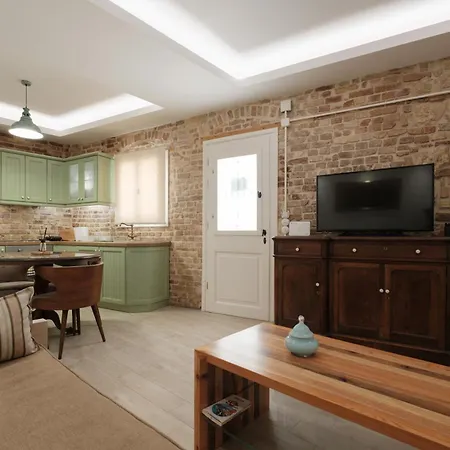 펜션 Elieta Corfu Town Family House 1